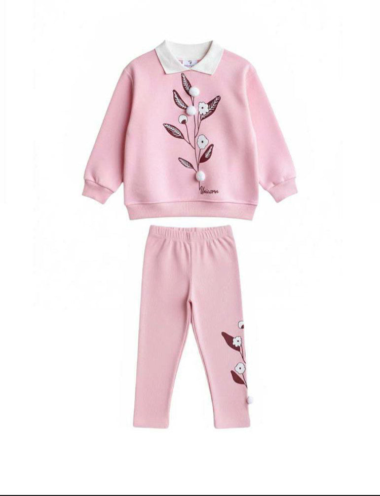 Kız Çocuk %100 Pamuk 3 İplik Fırçalı Pastel Pembe Ponpon ve Yaka Detaylı Alt Üst Takımı